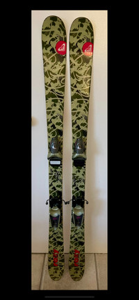 Skis - Roxy, 54 cm length, Muti-Green pattern
