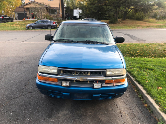 2001  Chev S-10 - As Is / For Parts in Cars & Trucks in Thunder Bay - Image 4