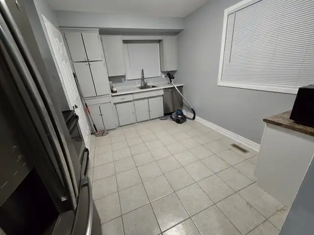 House for rent in Long Term Rentals in London - Image 6