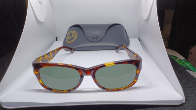 Vintage Ray Bans Sunglasses - W1414 - Bohemian in Arts & Collectibles in City of Toronto
