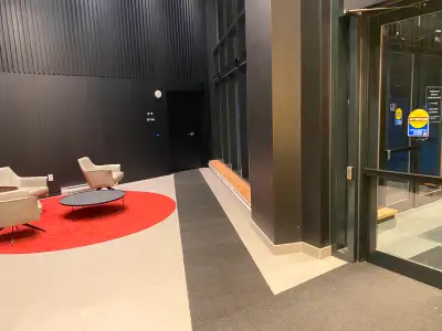SUPERBE CONDO MEUBLÉ CENTRE-VILLE/ NICE FURNISHED CONDO DOWNTOWN