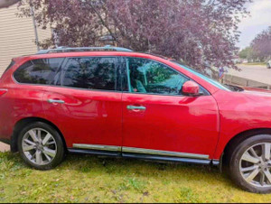 2013 Nissan Pathfinder Platinum