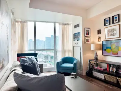 Furnished 1BR Condo for Rent | Fort York | Bright West Views