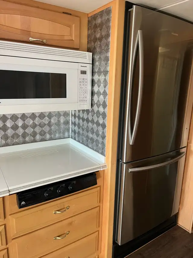 Newmar Mountain Aire motorhome for sale in RVs & Motorhomes in Red Deer - Image 4