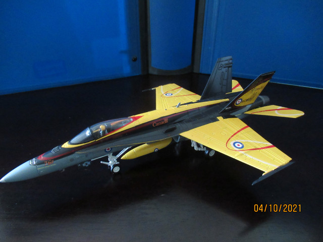 RCAF CF-18 Hornet Demonstration Team, 2016, Diecast Model. in Arts & Collectibles in Hamilton - Image 2