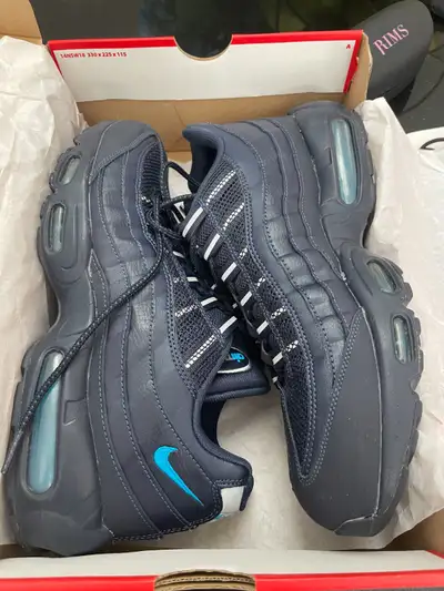 Nike AirMax 95 Obsidian-New with Nike Box - Size 10.5, View more