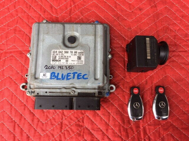MERCEDES W164 ML GL R  fuse box,axle,SRS MORE PARTS PARTING OUT in Auto Body Parts in City of Toronto - Image 3