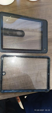 Lifeproof Ipad case- latest models