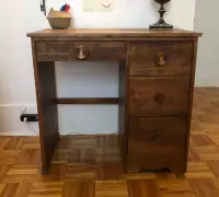 Bureau en bois vintage