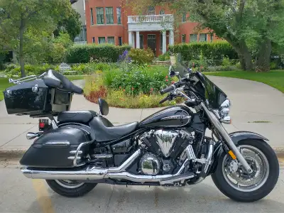 **PLEASE NOTE** Yes, it's still available. That's why the listing is up and running. 2014 Yamaha V-S...