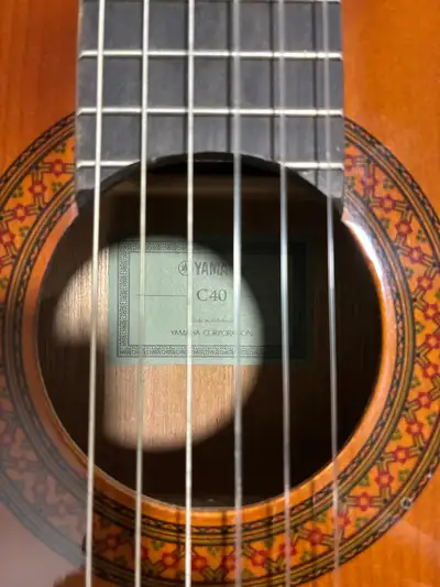 Yamaha C40 classical guitar, View more