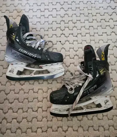 Bauer Hyperlite 2 Skates - 5.5, View more