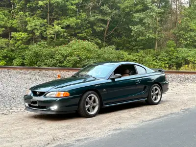 Excellent condition, last year of the 5.0,5 spd,A/C(works and blows very cold),no accidents , no win...