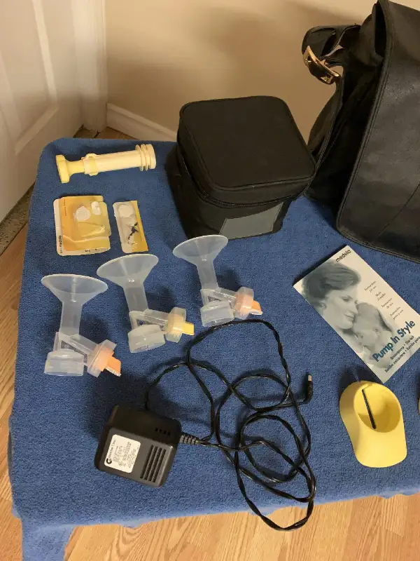 $120 Medela Pump In Style Advanced Breast Pump Tote Cooler More63008305697667121