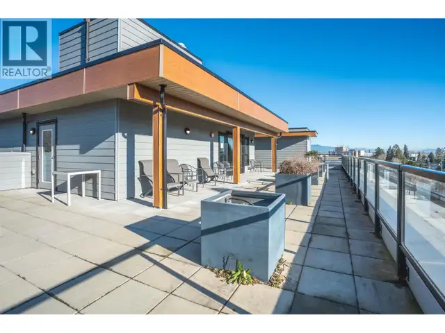 Bright 2022-Built 1 Bed + Den - Downtown PoCo in Condos for Sale in Vancouver - Image 12