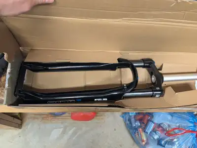 Brand New Sr Suntour X1 29er Suspension Fork 29in 100mm, View more