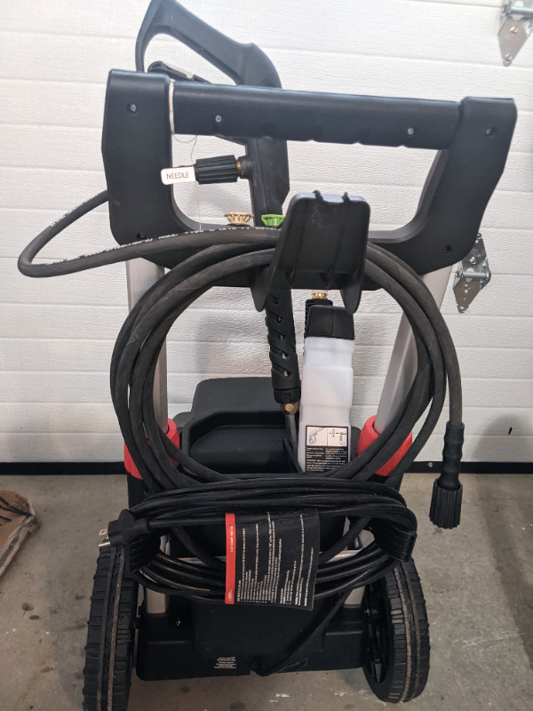 2300PSI SIMONIZE PRESSURE WASHER " Like New " in Other in Annapolis Valley - Image 4