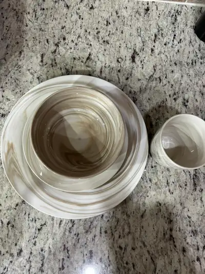 Dinnerware set - 6 person, View more