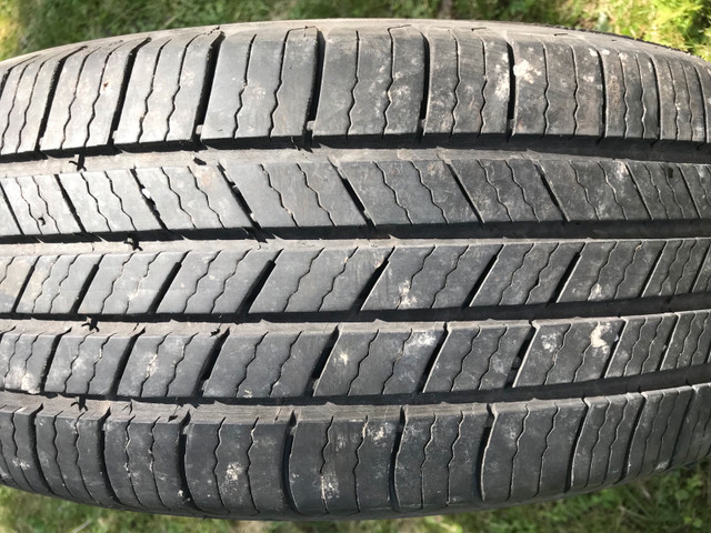 4x Pneus D’été Michelin Defender T+H 195/65R15 All-Season dans Pneus et jantes  à Ville de Montréal - Image 4