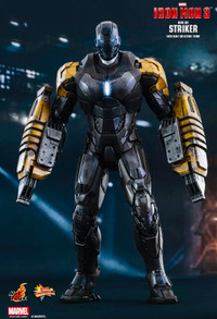 Hot Toys Iron Man Striker MK25 1/6 figure