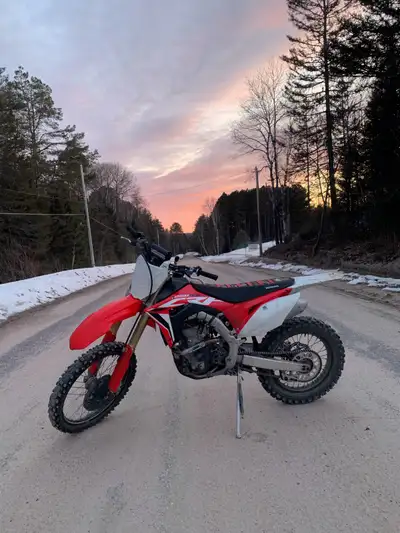 2020 Honda Crf250rx -$5,500 -Starts right away -Bought a headlight for it but it’s off now -Has a pr...