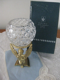 ROYAL IRISH CRYSTAL VOTIVE CANDLE HOLDER WITH BRASS ANGEL STAND