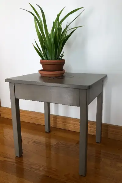 table base d’appoint restaurée,, View more