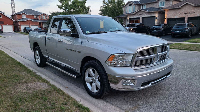 2011 RAM 1500/Quad Cab/4x4 in Cars & Trucks in Barrie - Image 4