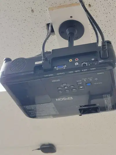 Epson Pro EX7280 WXGA Business Projector + ceiling mount, View more
