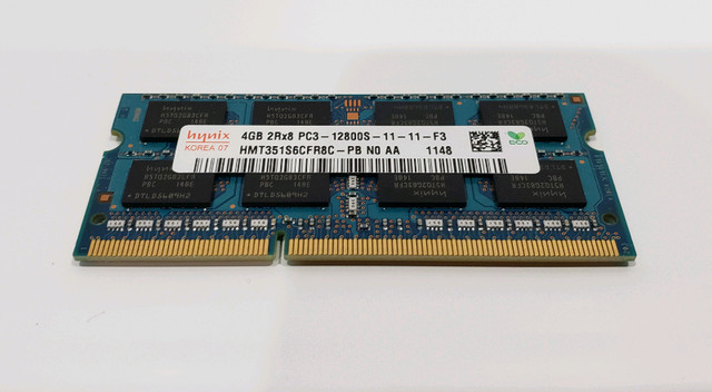 Hynix 4Gb pc3 laptop memory/ sodimm in System Components in City of Toronto - Image 2