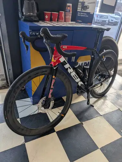 2023 trek Emonda 54cm, View more