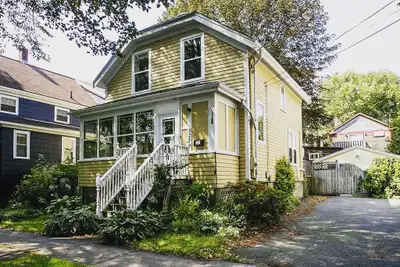 This warm and inviting detached character home sits on a quiet, tree‑lined, traffic‑calmed street ju...