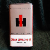 IHC Cream Separator Oil Tin