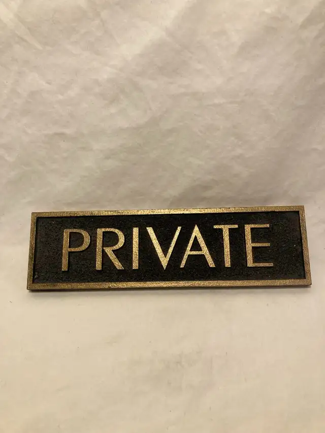 Wooden “Private” Sign in Arts & Collectibles in City of Toronto - Image 2