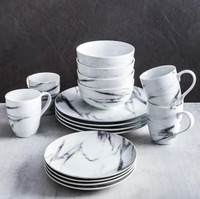 H2K 'Marble' Porcelain Dinnerware - Set of 16 (White)
