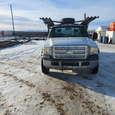 2007 F550 4X4 6.0L DIESEL, AUTOMATIC