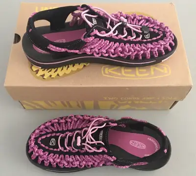 KEEN UNEEK Femmes Chaussures Taille 8, View more