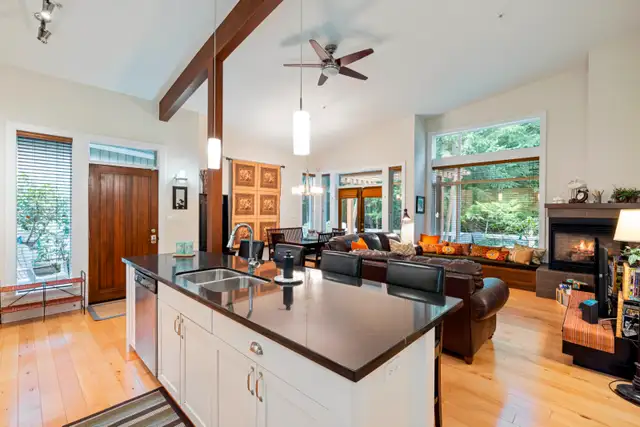 Snowbird Rental, Rathtrevor Beach, Parksville Resort Area