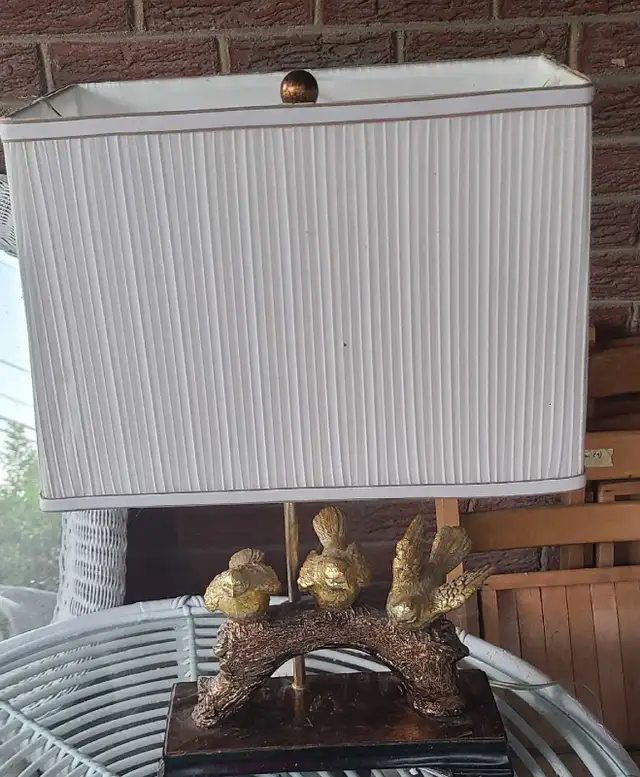 Lamp, Three Bird Brass & wood, working in Indoor Lighting & Fans in Mississauga / Peel Region - Image 2