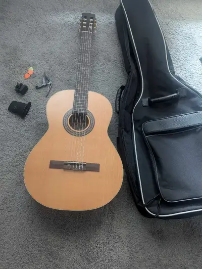 Godin Left handed Etude Nylon string guitar, View more