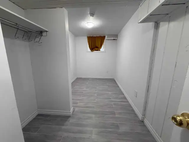 private room and shared room in Ontario in Canada - Image 3
