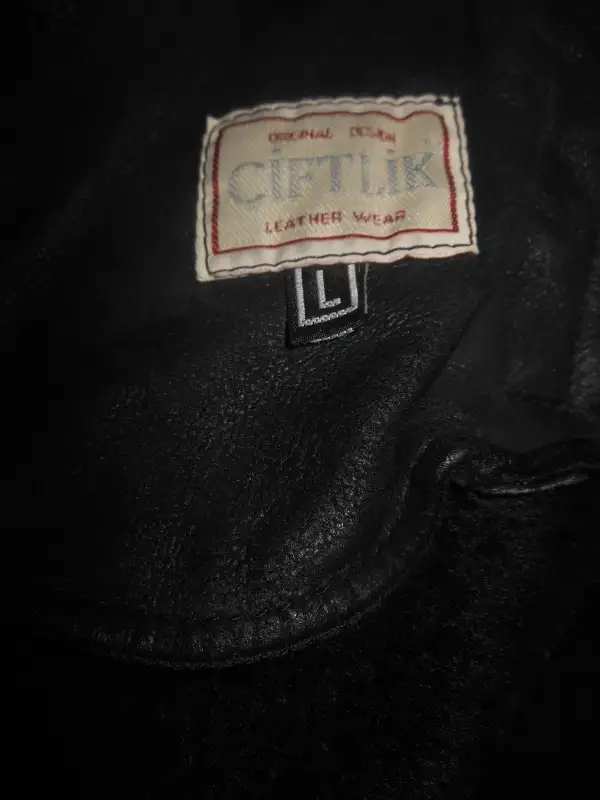 sheepskin coat/mouton in Women's - Tops & Outerwear in City of Montréal - Image 6