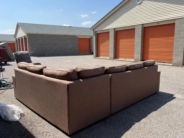 Brown U Shaped Sectional  in Couches & Futons in Kingston - Image 5