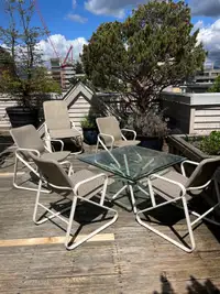 Patio table and 5 chairs 