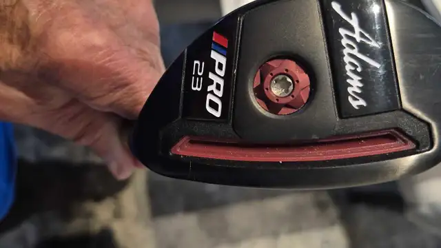 Power play hybrid irons and complete pkg in Golf in Barrie - Image 4