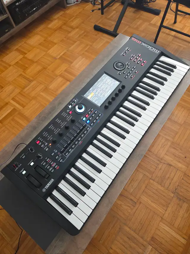 Yamaha MODX M 6 in Pianos & Keyboards in Laval / North Shore - Image 4
