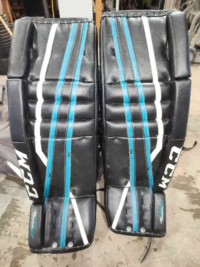 Great set of gear. Used 2 seasons and in mint shape. Take it all no dividing up. Have pads, pants, c...