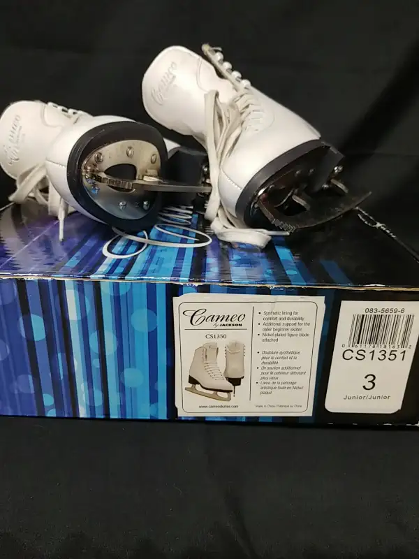 Ice skates in Skates & Blades in City of Toronto - Image 4