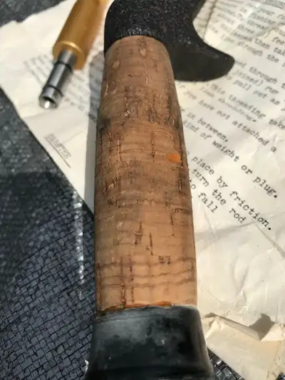 Includes leather case tel-a-rod pole , line travels inside of pole
