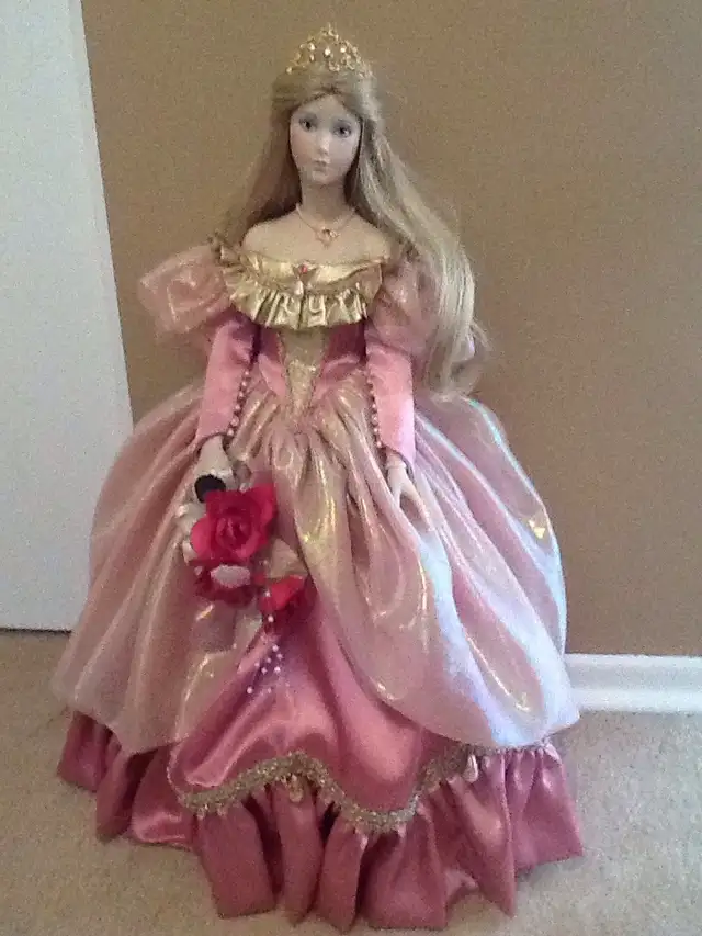 collectables in Arts & Collectibles in Saskatoon - Image 4